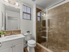 102 Spanish Lace, Irvine CA 92620