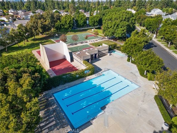 5 Foxhollow, Irvine CA 92614