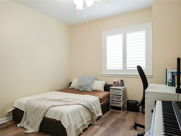 5 Foxhollow, Irvine CA 92614