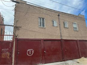 913 E 87th Street, Los Angeles CA 90002