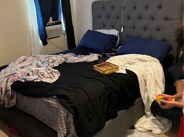 913 E 87th Street, Los Angeles CA 90002