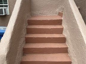 913 E 87th Street, Los Angeles CA 90002