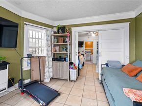 873 W Vernon, Los Angeles CA 90037