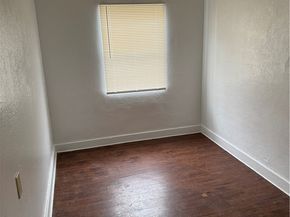 1636 Pacific, Long Beach CA 90813