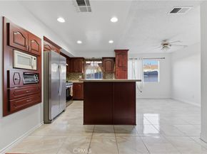 9200 Palm Street 6, Bellflower CA 90706