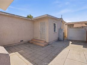 5623 Lemon Avenue, Long Beach CA 90805