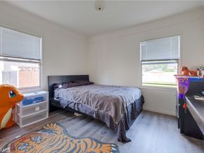 2709 E Van Buren, Long Beach CA 90810