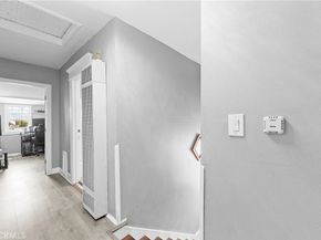 1665 Arlington, Los Angeles CA 90019