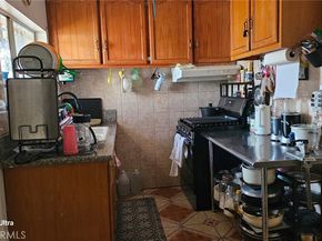 1140 W 66th, Los Angeles CA 90044