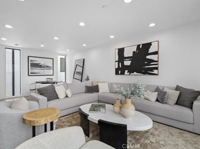4136 1/2 Normal Avenue 1/2, Los Angeles CA 90029