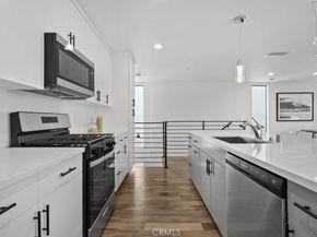 4136 1/2 Normal Avenue 1/2, Los Angeles CA 90029