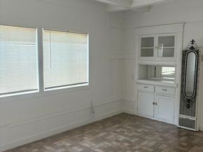 1413 E 77th Street, Los Angeles CA 90001