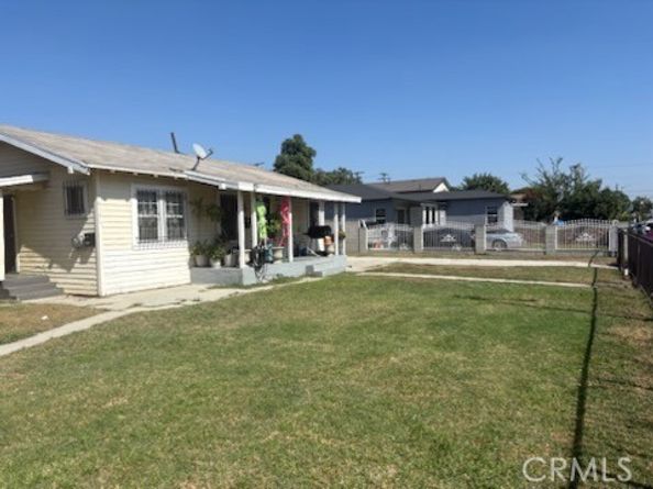 1413 E 77th Street, Los Angeles CA 90001