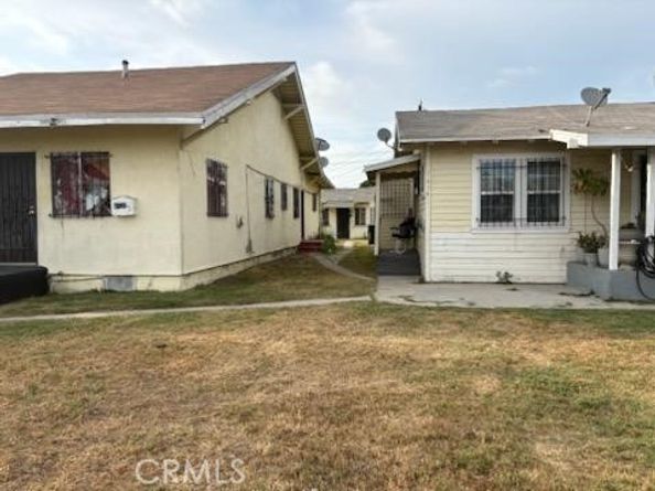 1413 E 77th Street, Los Angeles CA 90001