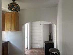 1413 E 77th Street, Los Angeles CA 90001