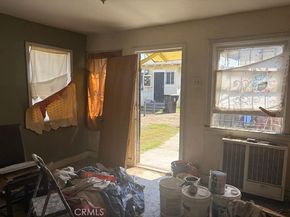 1413 E 77th Street, Los Angeles CA 90001