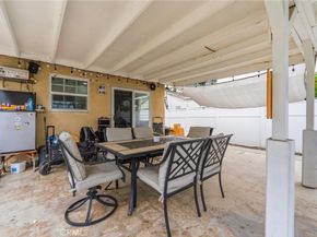 1033 Clintwood, La Puente CA 91744