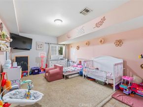 1033 Clintwood, La Puente CA 91744