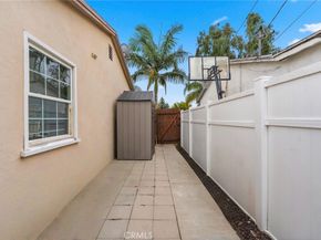1033 Clintwood, La Puente CA 91744