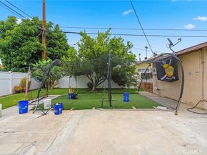 1033 Clintwood, La Puente CA 91744