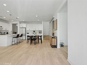 6914 Stonecrop, Fontana CA 92336