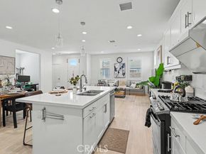 6914 Stonecrop, Fontana CA 92336