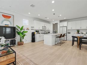 6914 Stonecrop, Fontana CA 92336