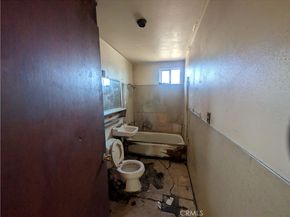 305 Colston, La Puente CA 91744