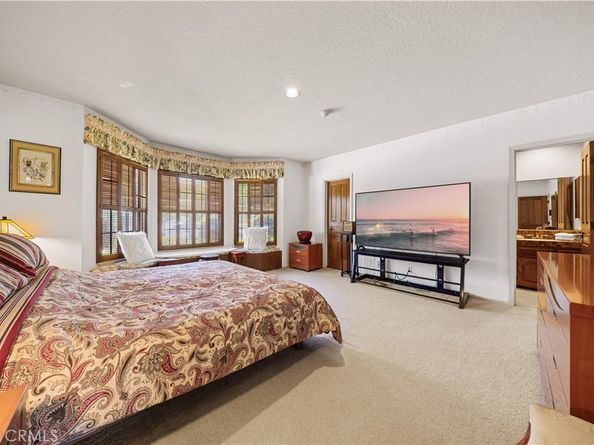 2360 Oakleaf Canyon Road, Walnut CA 91789