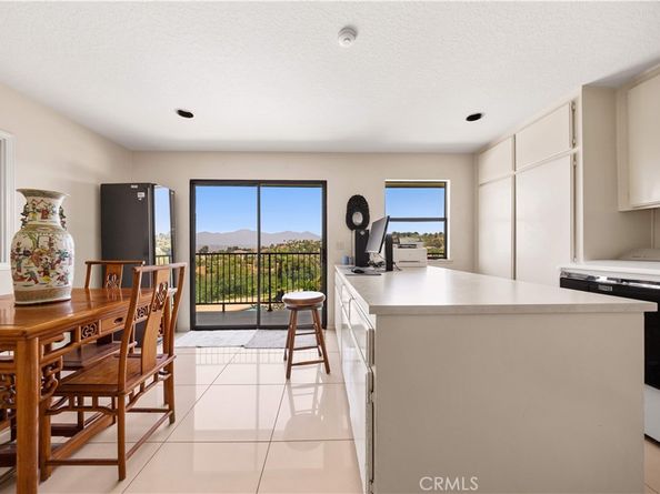 2360 Oakleaf Canyon Road, Walnut CA 91789