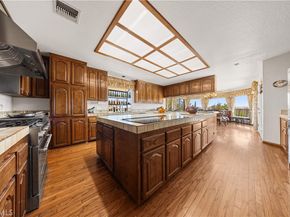 2360 Oakleaf Canyon Road, Walnut CA 91789