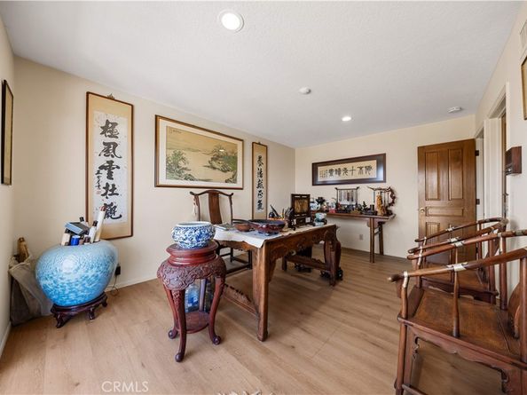 2360 Oakleaf Canyon Road, Walnut CA 91789