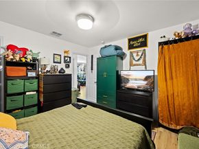 1385 N Marengo Avenue, Pasadena CA 91103