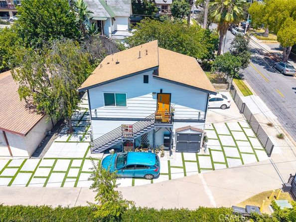 1385 N Marengo Avenue, Pasadena CA 91103