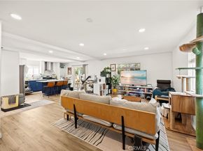 1385 N Marengo Avenue, Pasadena CA 91103