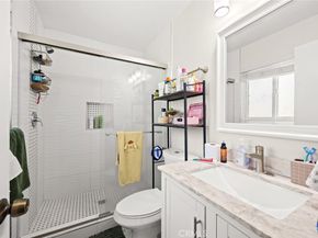 1385 N Marengo Avenue, Pasadena CA 91103