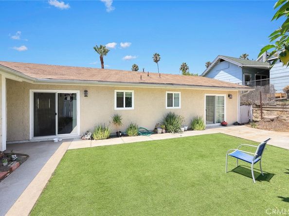 1385 N Marengo Avenue, Pasadena CA 91103