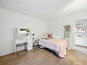 14937 Sherman Way 7, Van Nuys CA 91405