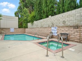 14937 Sherman Way 7, Van Nuys CA 91405