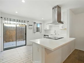 14937 Sherman Way 7, Van Nuys CA 91405