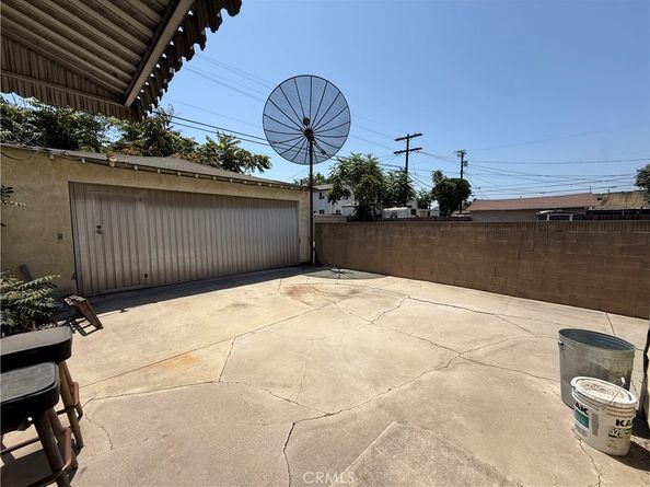 126 E 118th Place, Los Angeles CA 90061
