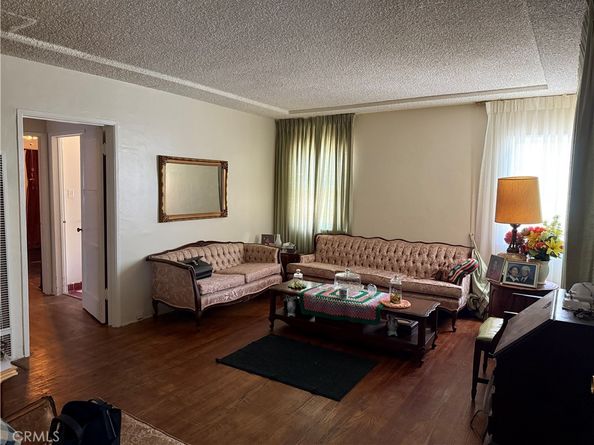 126 E 118th Place, Los Angeles CA 90061