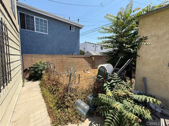 126 E 118th Place, Los Angeles CA 90061