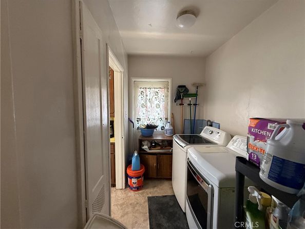 126 E 118th Place, Los Angeles CA 90061