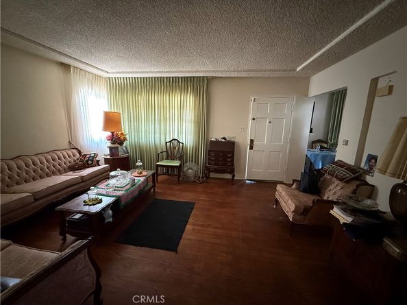 126 E 118th Place, Los Angeles CA 90061