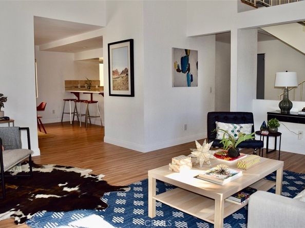 1832 Redcliff Street, Los Angeles CA 90026