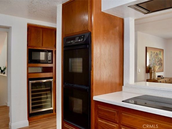 1832 Redcliff Street, Los Angeles CA 90026
