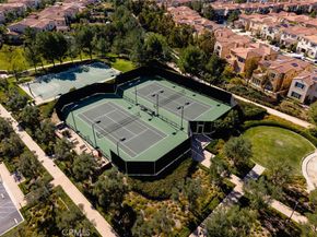 237 Pinnacle, Irvine CA 92602
