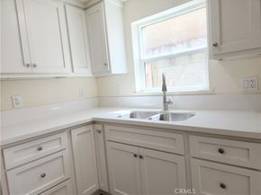 13504 Earlham, Whittier CA 90602