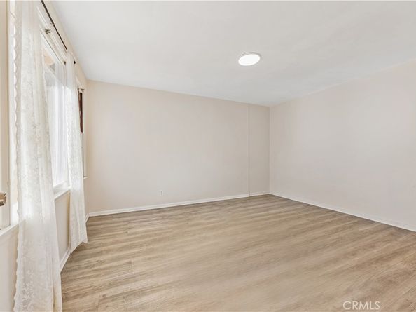 9720 Live Oak Avenue, Temple City CA 91780